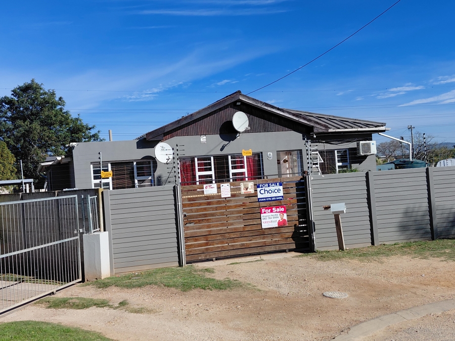 3 Bedroom Property for Sale in Manor Heights Eastern Cape